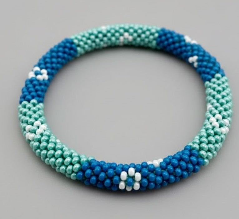 Set of 6 beaded bracelets, handmade from Nepal 