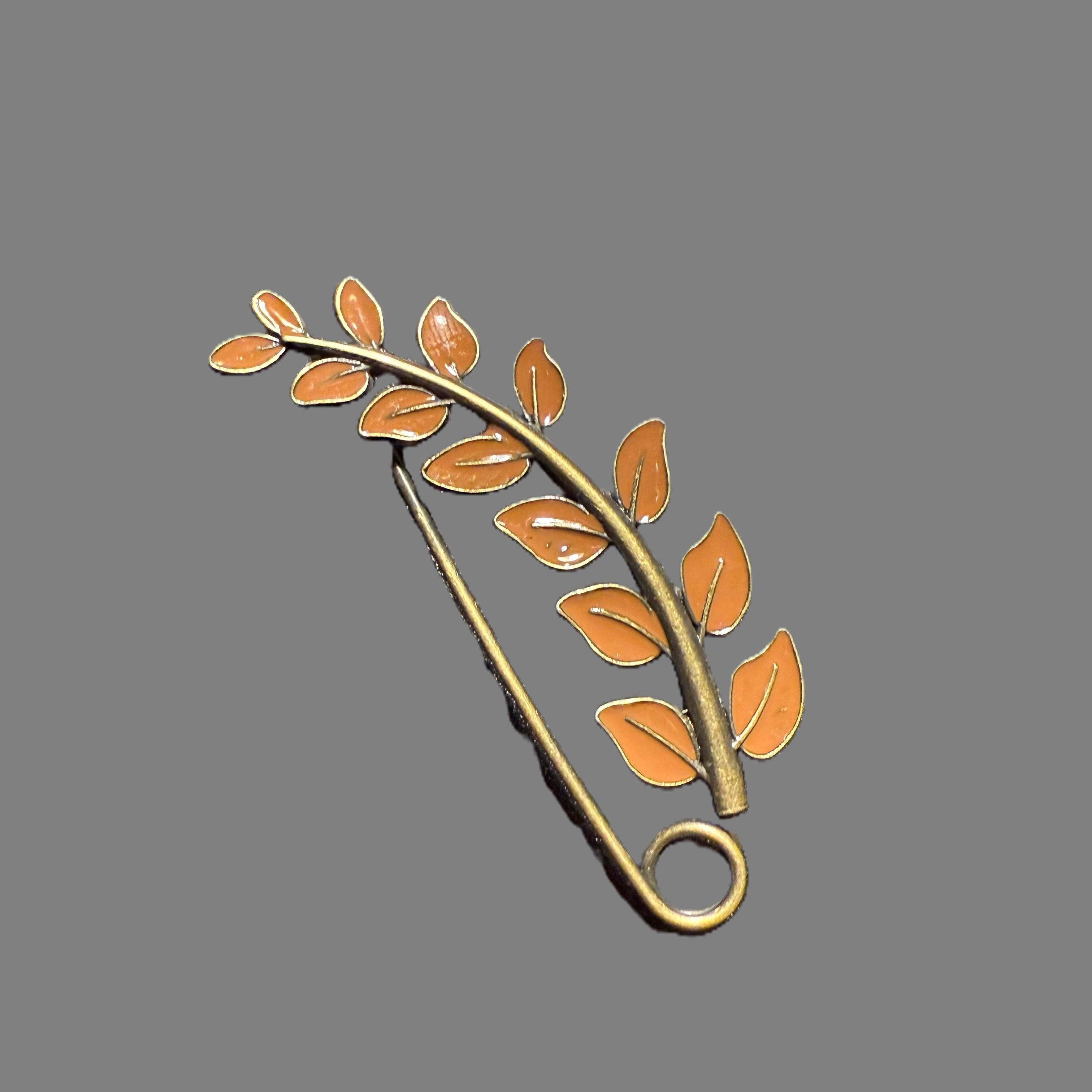 סיכות אמייל / ברונזה מפלדת אל-חלד – בחרו את העיצוב שלכם  –  לג'קט, תיק או כובע –