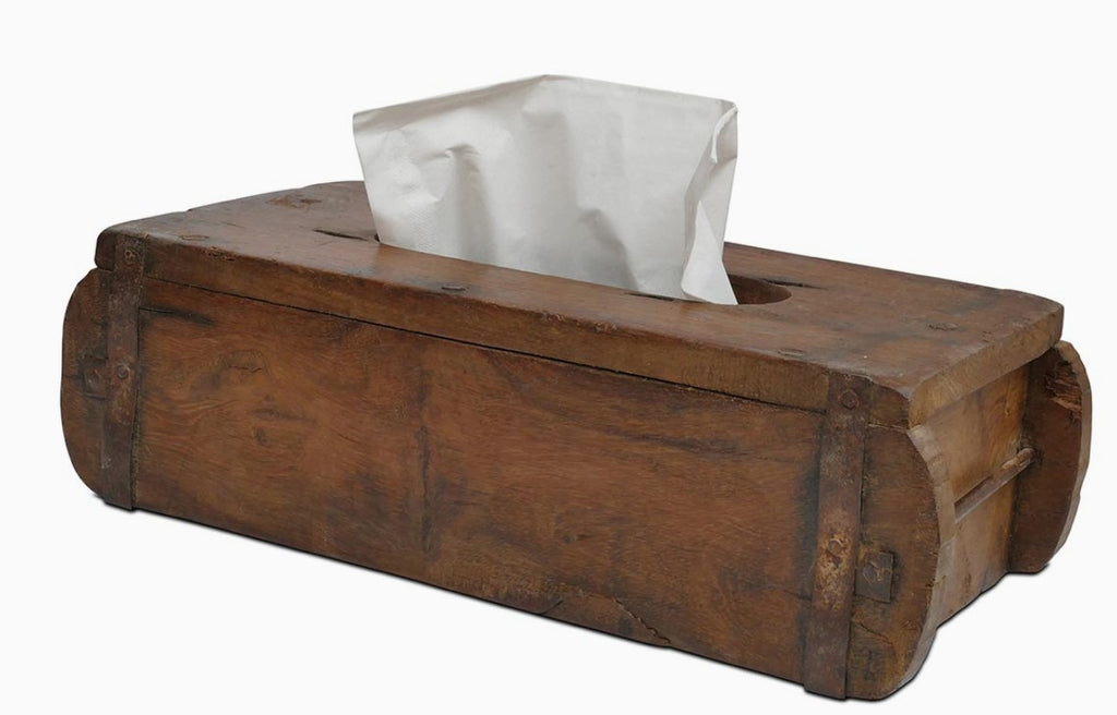 Rustic Wooden Tissue Box Cover – Decoration from Recycled Brick Mold